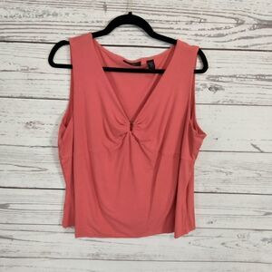 "Context" woman's sleeveless shirt